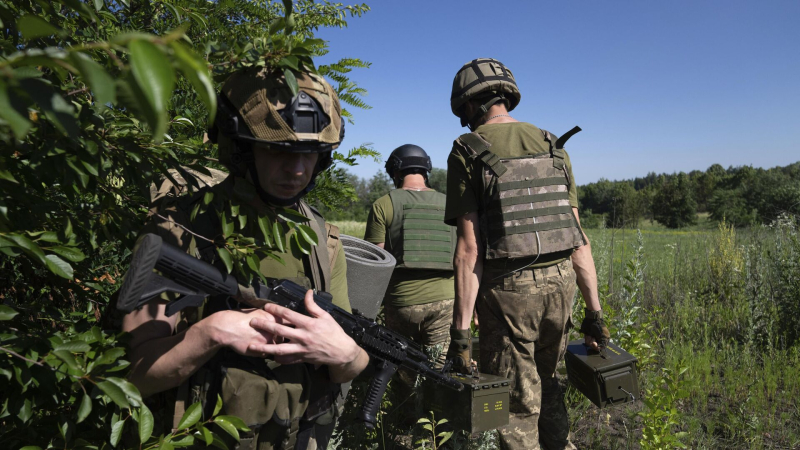 Пользователи Сети назвали ответственного за конфликт на Украине