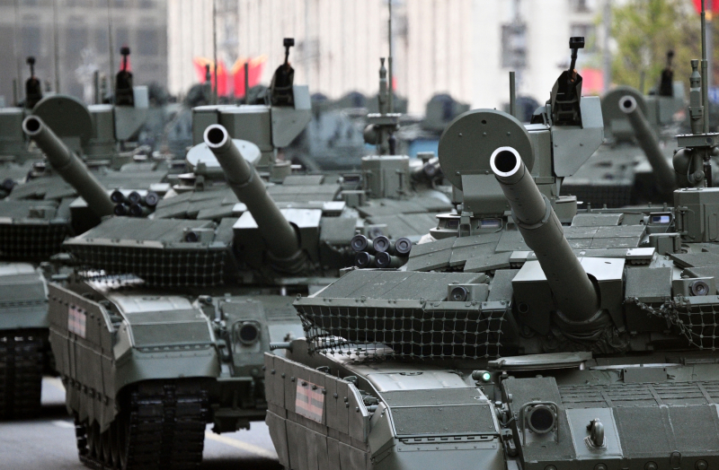 Адаптивная система: как «Уралвагонзавод» совершенствует российские танки Т-72 и Т-90 на основе опыта СВО