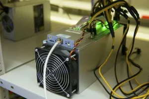 ASIC майнеры: что это такое и почему они изменили мир криптовалют